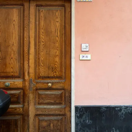 244b - Casa Ludo, Centro Storico,140m Dalla Baia Del Silenzio Patrimonio Unesco E Mare * Praha